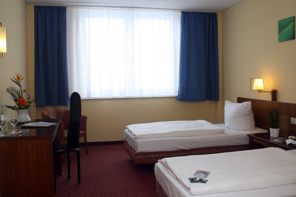 Quick Hotel Dresden West Kesselsdorf Extérieur photo